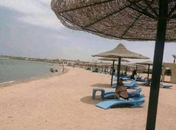 Front The Apart Otel Hurgada
